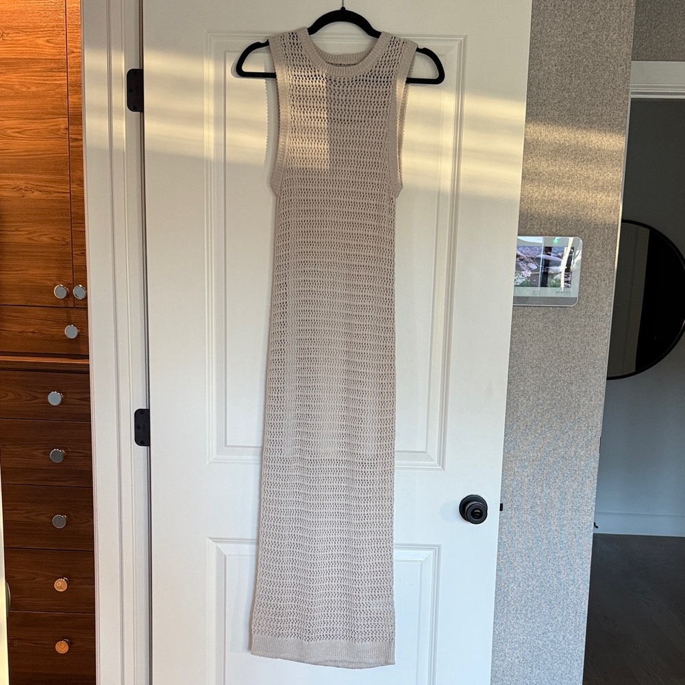 Sleeveless Knit Maxi Dress - Cream